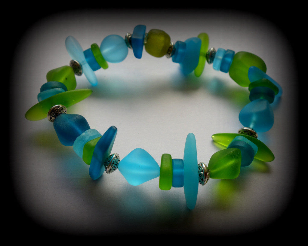 Reborn Glass Paradise Series: Sea Glass Stretch Bracelet - RebornGlass.com